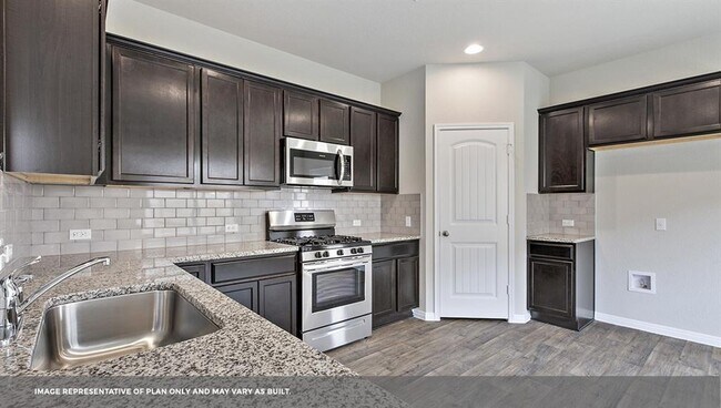 Foto del edificio - 8108 Linnie Ln