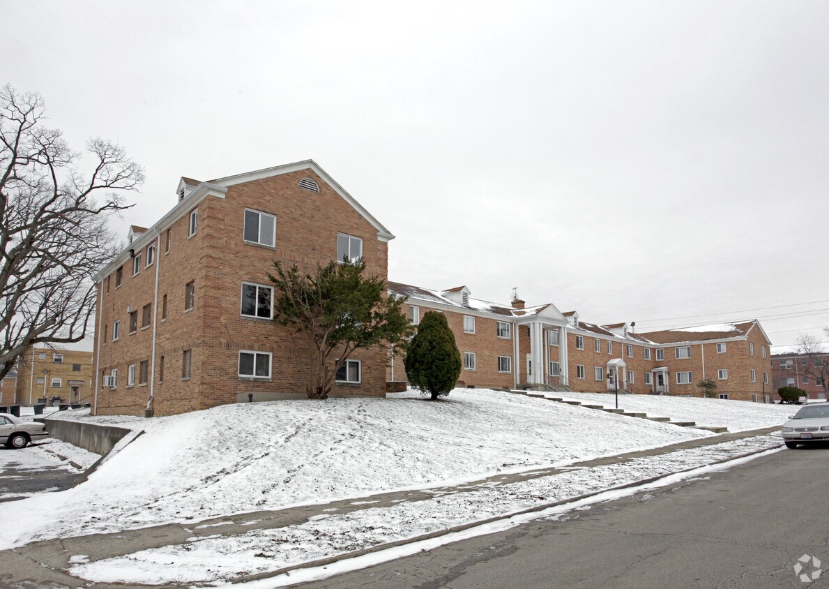Foto del edificio - Riverside Plaza Apartments