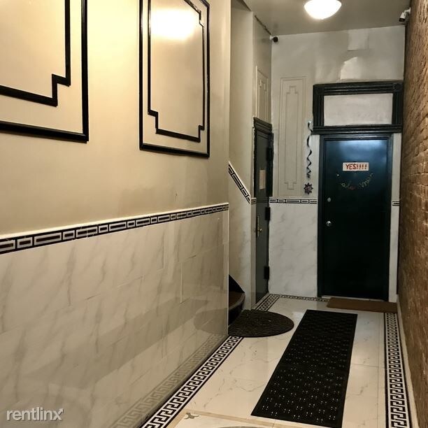 Foto del edificio - 264 Irving Ave