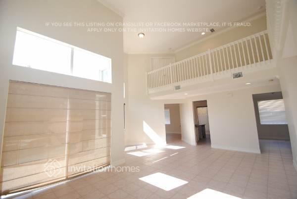 Foto del edificio - 5700 NW 62nd Manor