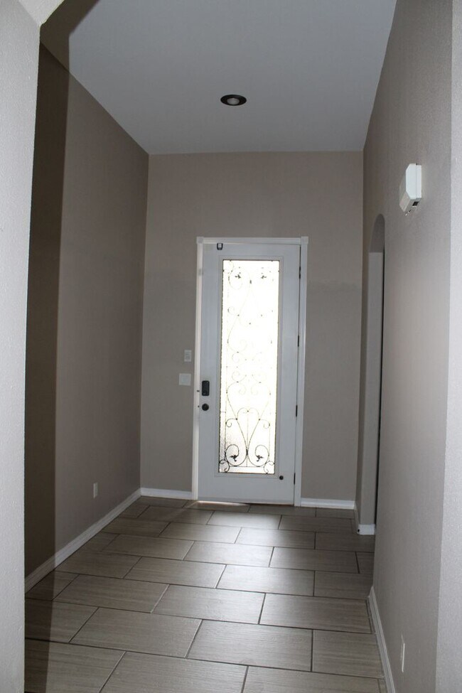 Foto del edificio - 3155 Spring Willow
