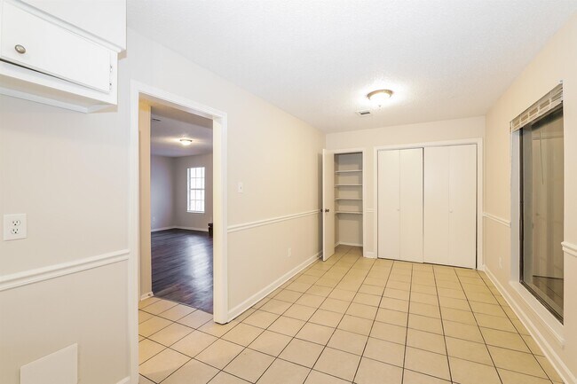 Foto del edificio - 4520 Northwood Hills Dr