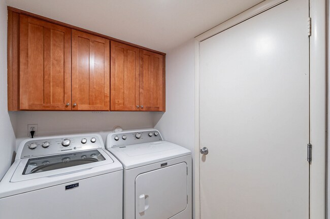 Foto del edificio - 6130 N 12th Way