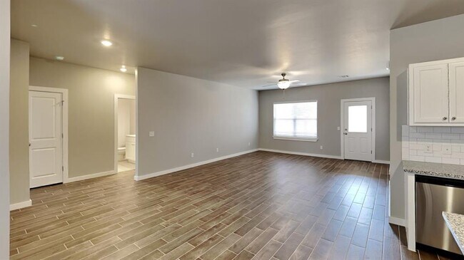 Foto del edificio - 12409 American Ln