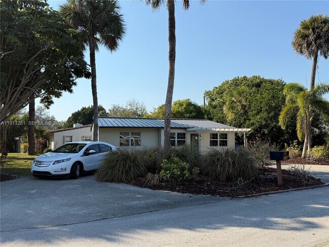 Foto del edificio - 1701 SW 13th Ct