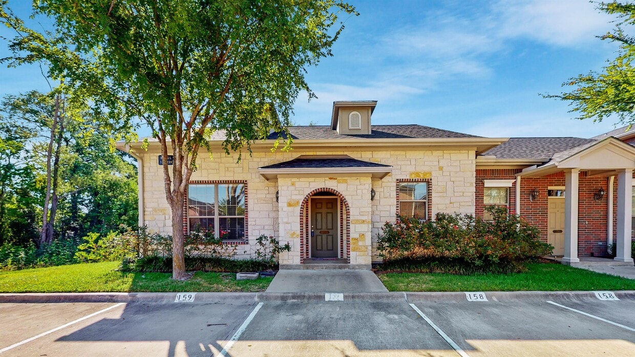Photo - 159 Forest Dr (College Station, TX)