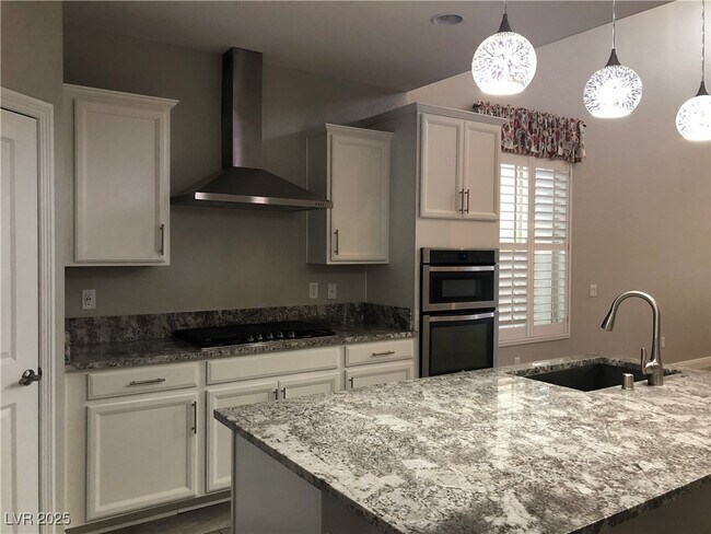 Building Photo - 7182 Willow Moss Ct