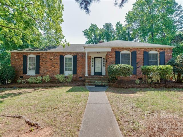 Primary Photo - 4839 Fairheath Rd