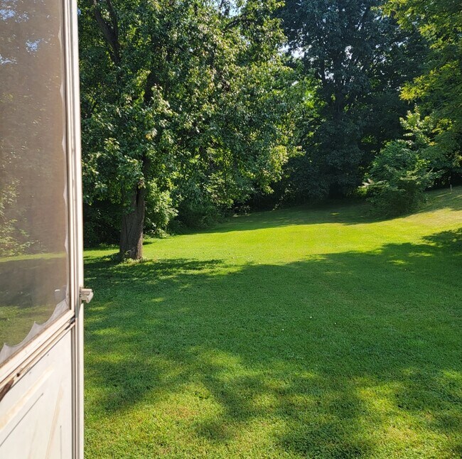 Building Photo - 3740 E Darlington Rd