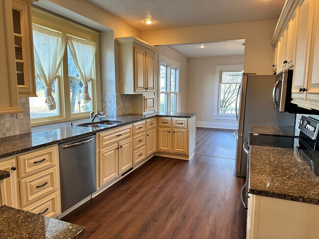 Foto del edificio - 32221 S Meridian Rd