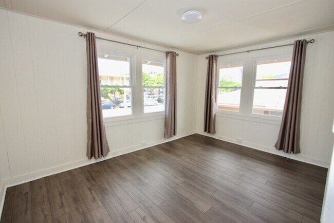 Foto del edificio - 701 Pensacola St