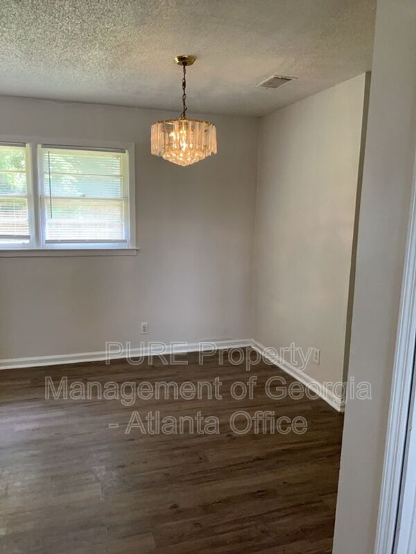 Foto del edificio - 314 Sterling St