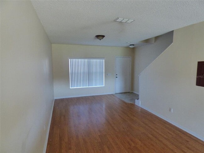 Building Photo - 515 Wilton Cir