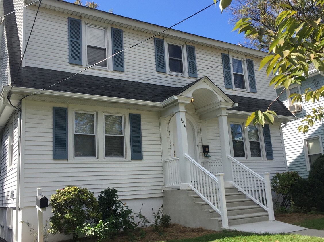 1016 Stokes Ave, Collingswood, NJ 08108 Apartments in Collingswood