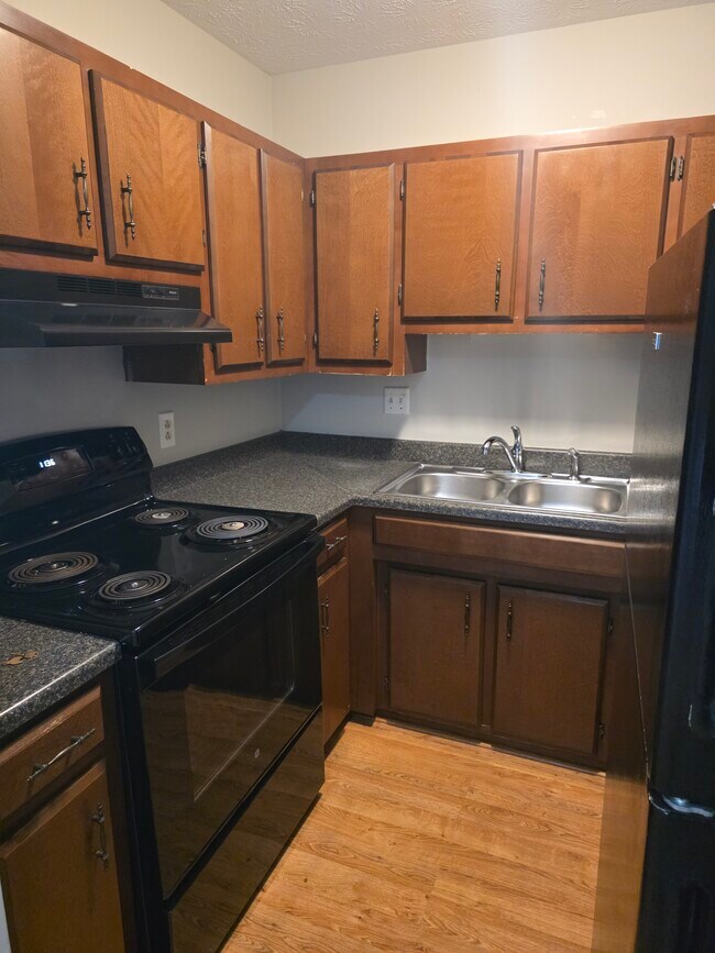 Cocina - 308 Laval Hts