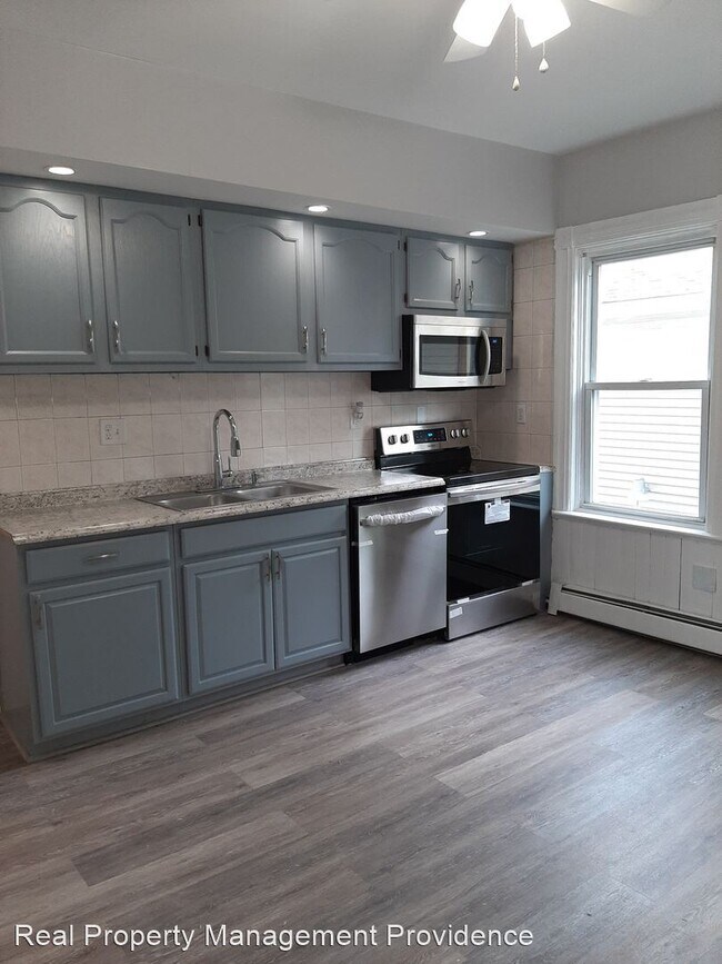 Foto del edificio - 3 br, 2 bath House - 63-65 Courtland Street