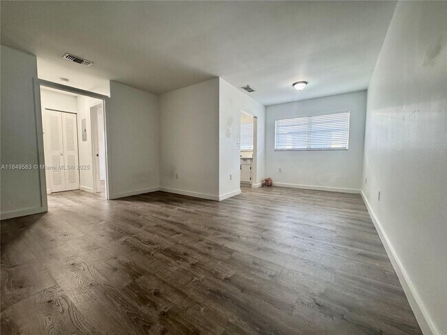 Foto del edificio - 5883 W 26th Ave