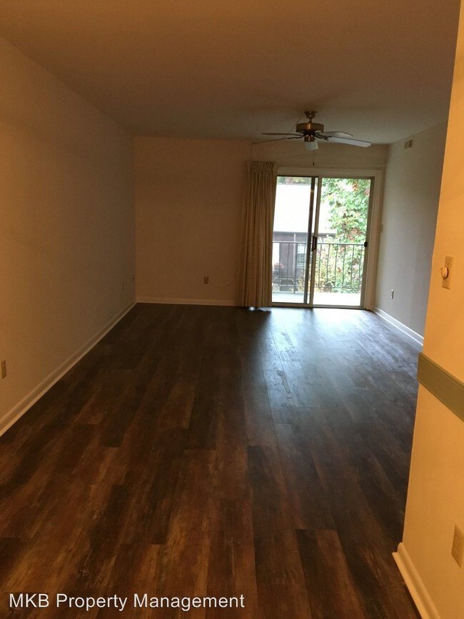 Building Photo - 2 br, 2 bath House - 3406 Kim Court B13