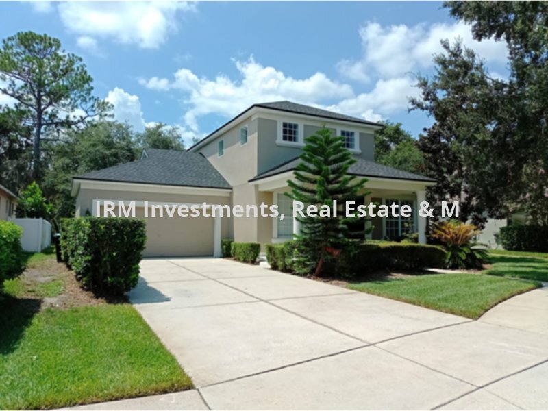 Foto principal - 4 bedrm 3.5 bath plus office, 2 car garage...