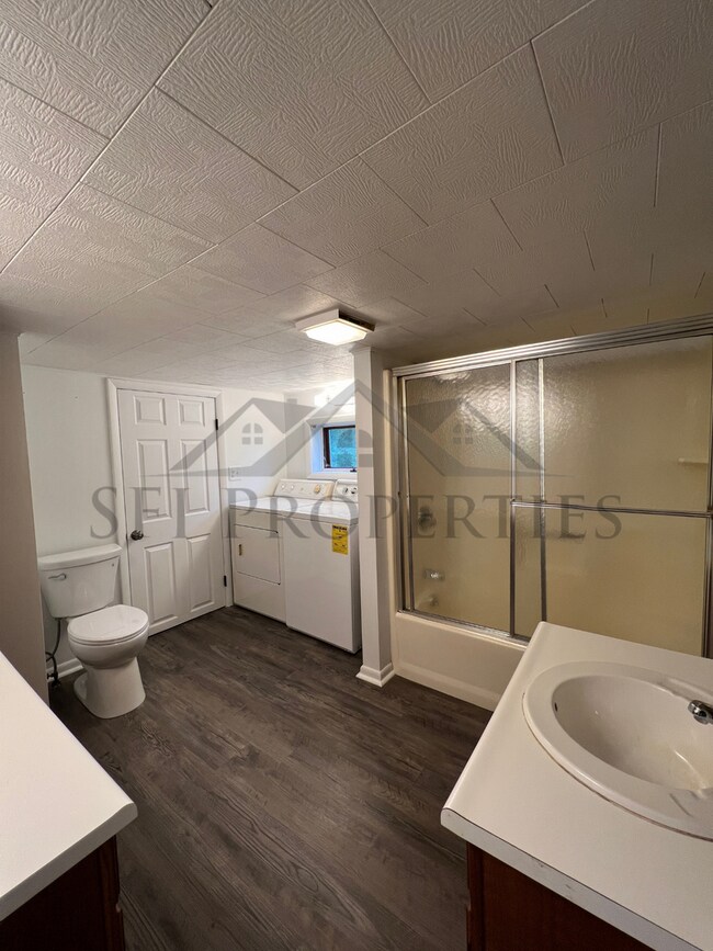 Foto del edificio - Lee6-8