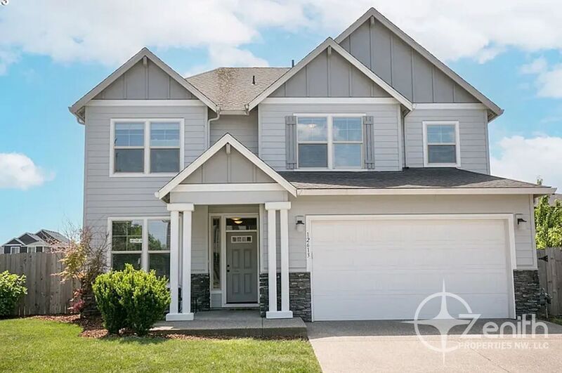 Foto principal - 12613 NE 105th Way
