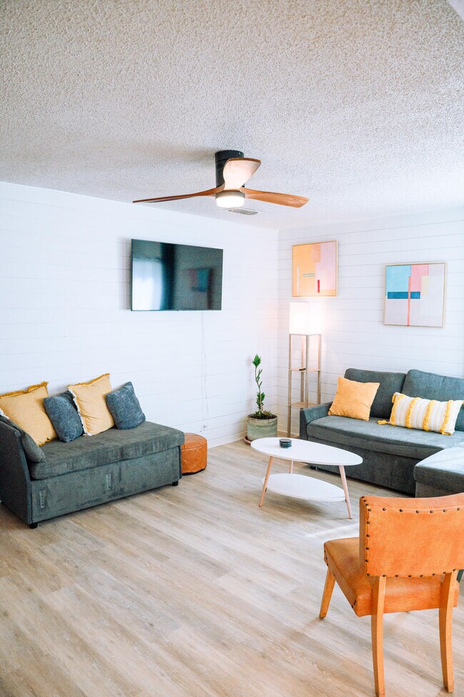 Foto del edificio - 2436 24th St