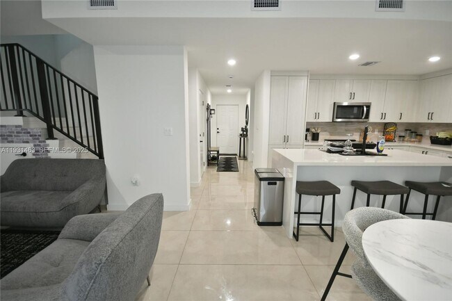 Foto del edificio - 1339 NW 2nd Ln