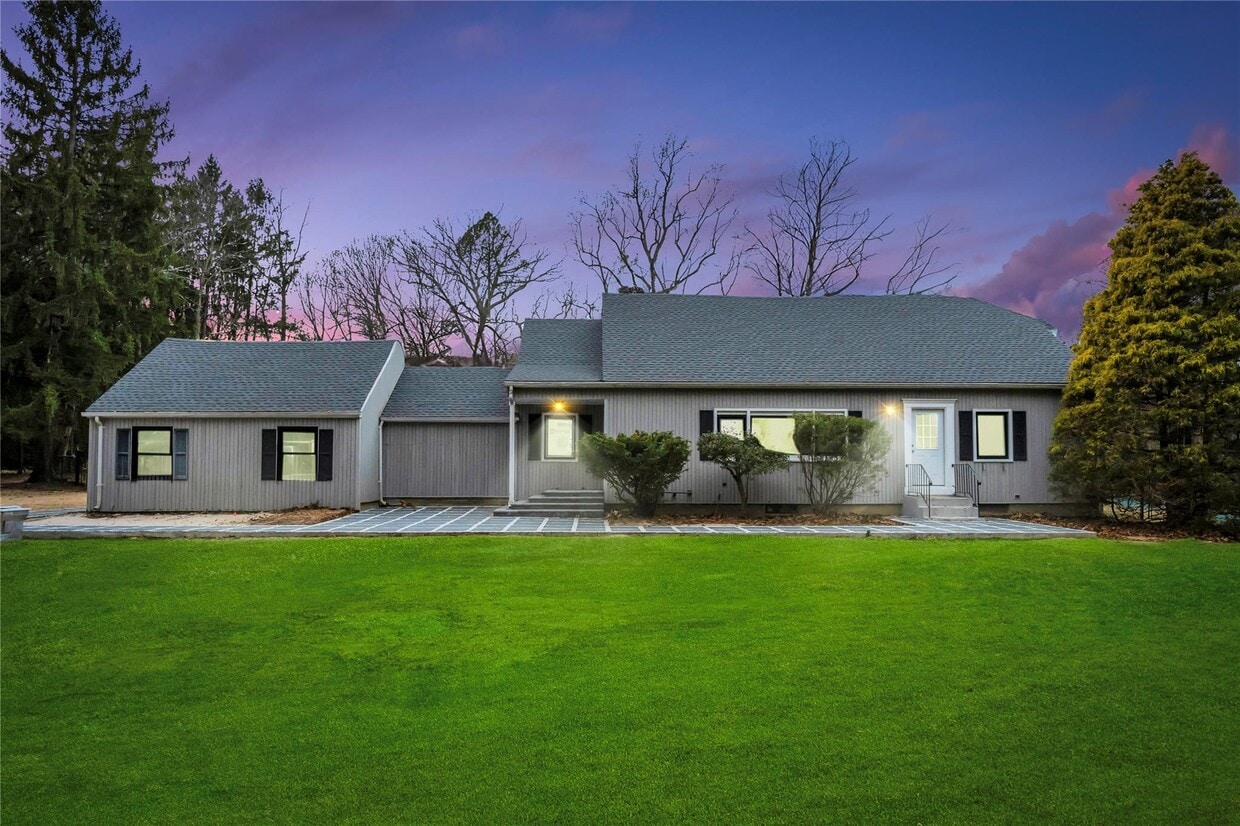 Primary Photo - 503 Bayville Rd