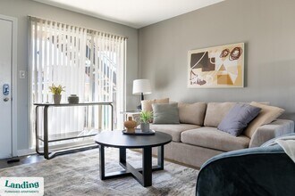 Building Photo - 6111 Allisonville Rd