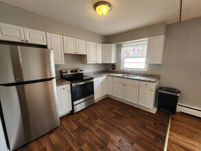 Building Photo - 96 S Hamilton St