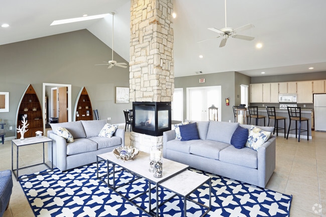 Quail Hollow At The Lakes Apartments Quail Hollow At The Lakes Apartments