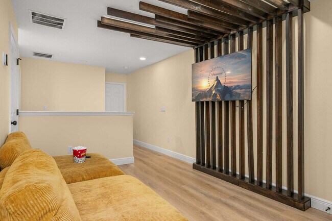 Building Photo - 1660 Tropical Palms Cir