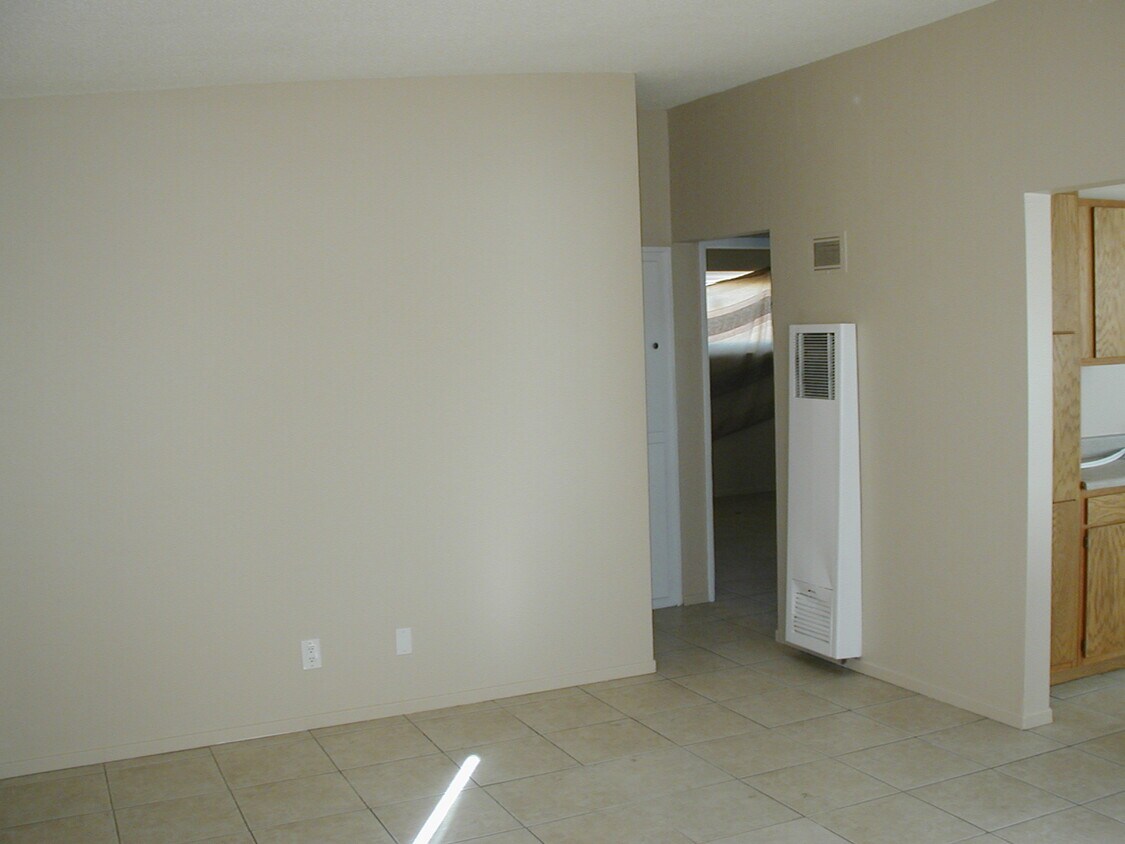 Foto del edificio - 341 Grace Ave