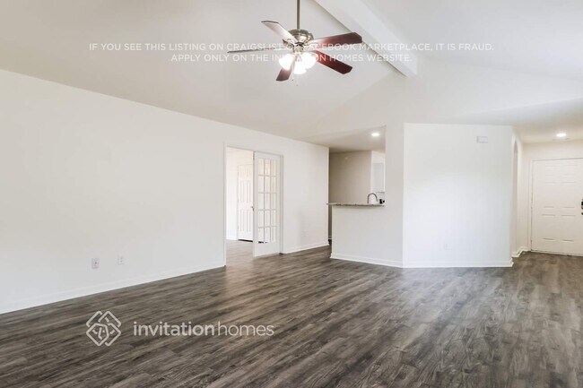 Foto del edificio - 28842 Llano River Loop
