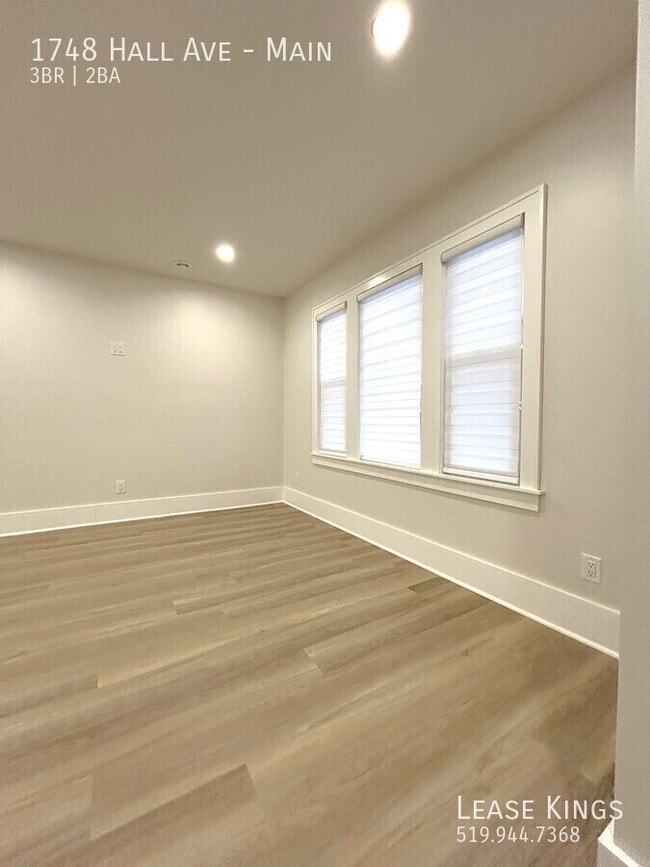 Building Photo - Fully Renovated 3 Bedroom, 2 Bathroom Main...