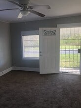 Building Photo - 1411 King St