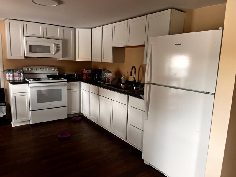 Foto del edificio - 2267 Grover Rd