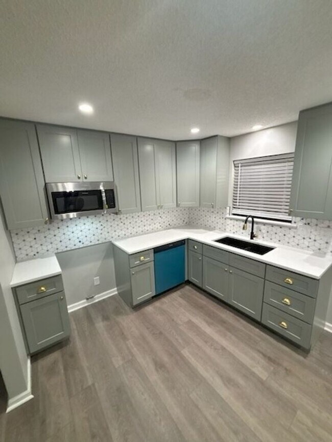 Foto del edificio - 968 Will Scarlet Way