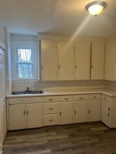 Building Photo - 1309 W 2nd St