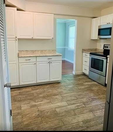 Photo - 442 Dauphin Ln House