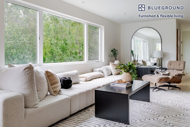 Foto del edificio - 6380 Westover Dr