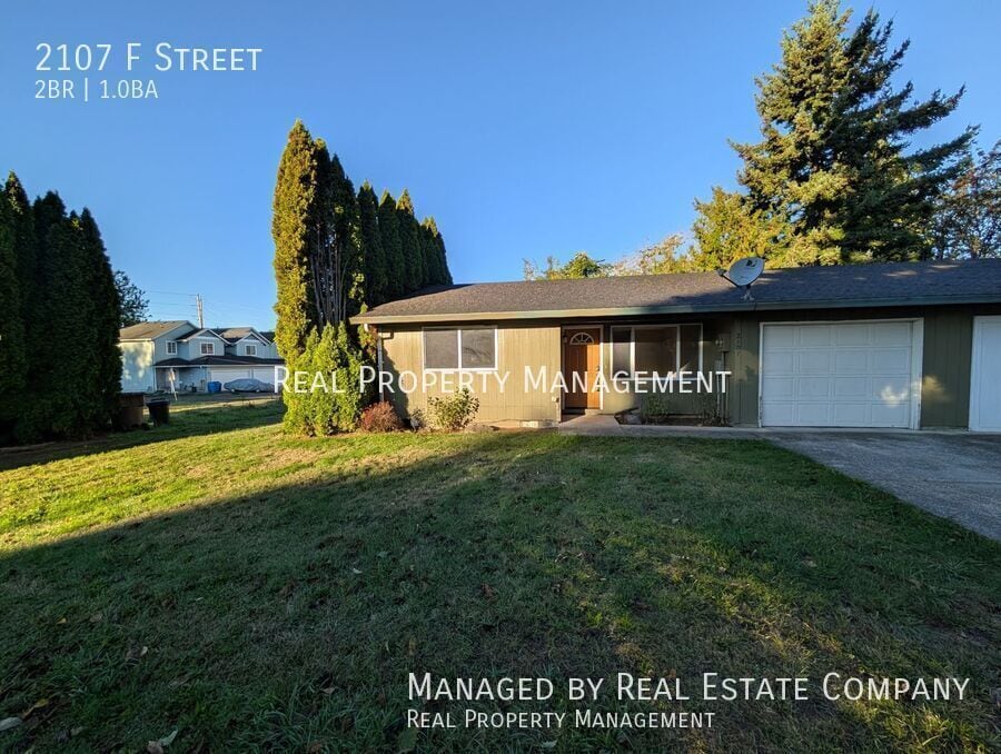 Photo - 2107 F Street-