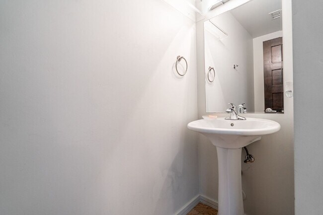 Downtown Condo - Downtown Condo