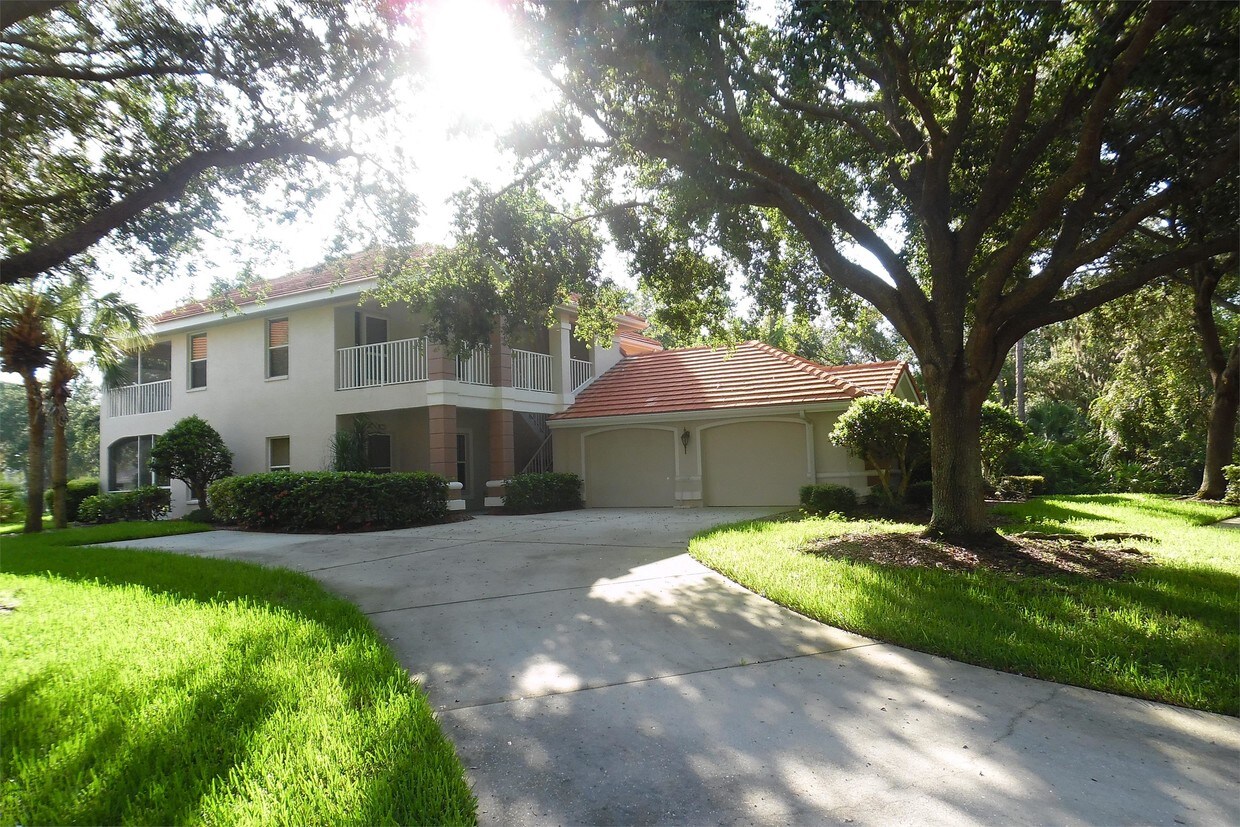 Primary Photo - 14028 Willow Glen Ct