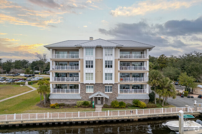 Building Photo - THE RIVER HOMES AT ORTEGA