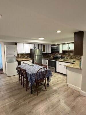 Foto principal - 84 Thorndike St