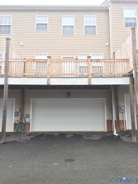 Foto del edificio - 7474 Pebble Lake Dr