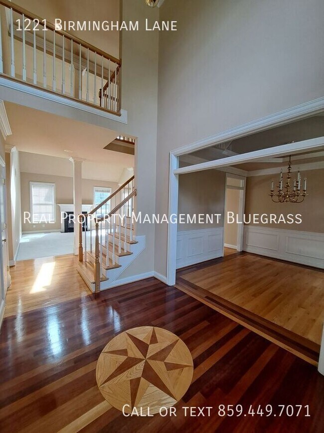 Foto del edificio - 1221 Birmingham Ln