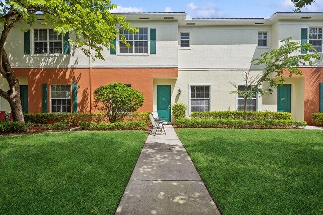 Foto del edificio - 148 SW 7th Ct