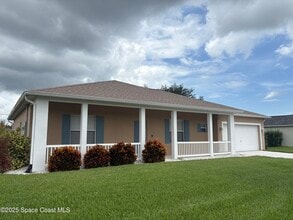 Building Photo - 5290 Cinnamon Fern Blvd